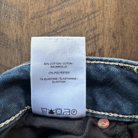 Ladies Silver Jeans Co, Midrise Suki Skinny Jeans. Size 30 - Picture 12 of 12